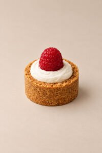Raspberry mini cheesecake